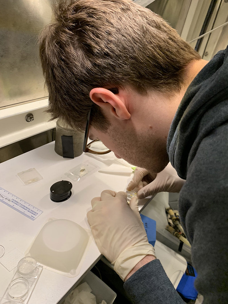 Measuring the magnetic field and magnetic properties of planetary materials.